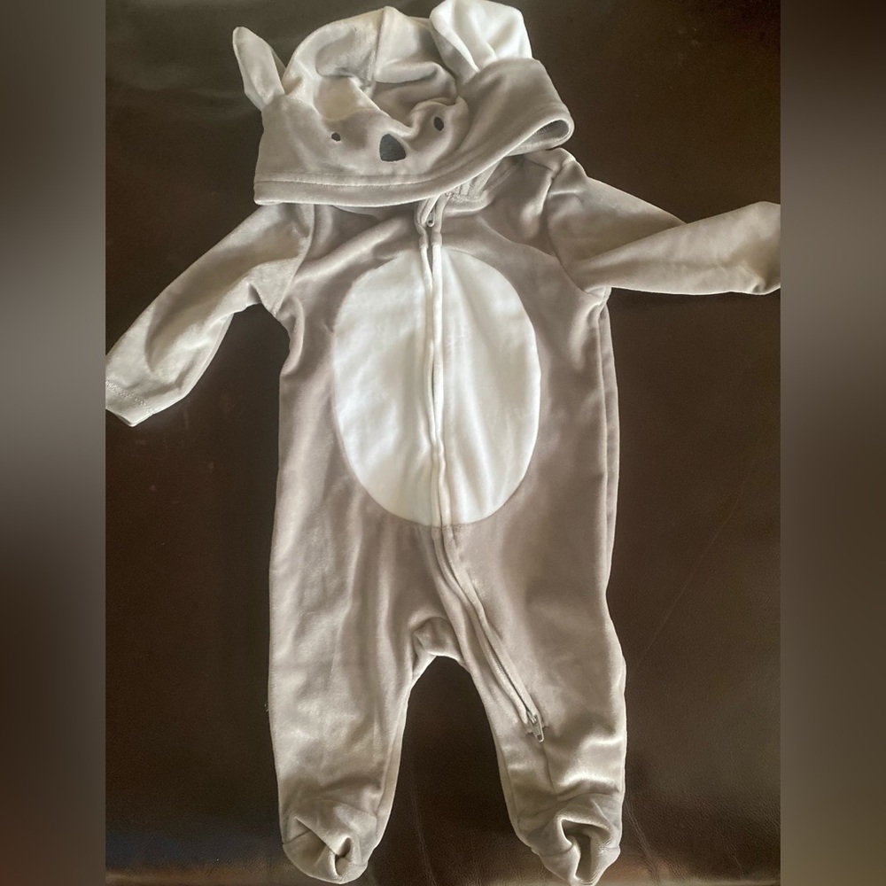 Like new Old Navy 0-3 month super soft koala Halloween costume